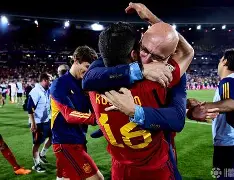 爱游戏-包含欧国联赛场外趣闻笑谈不断，球员生活点滴展示的词条  第1张